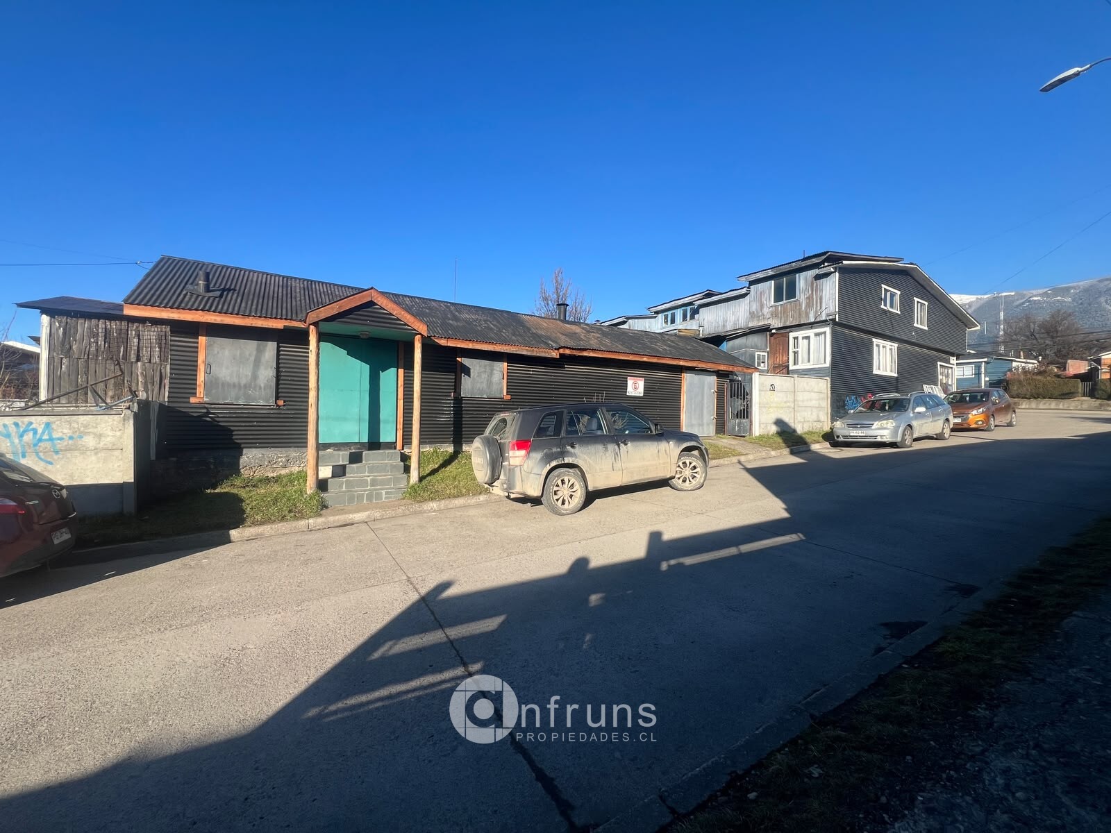 Casa en Venta en Coyhaique | 4 Dormitorios | 2 Baños | 724 m² | UF 74 - 10