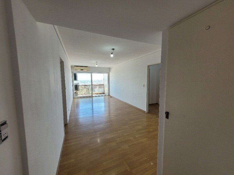 Alquiler temporario de Departamento 4 Ambientes con Dependencia en Caballito, Capital Federal - 2
