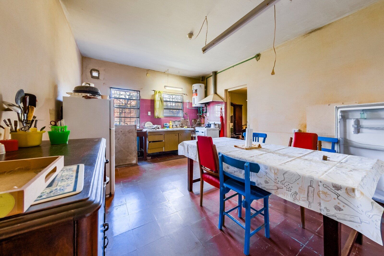 CASA A RECICLAR CON GRAN TERRENO EN ARGÜELLO – IDEAL INVERSIÓN - Imagen 23