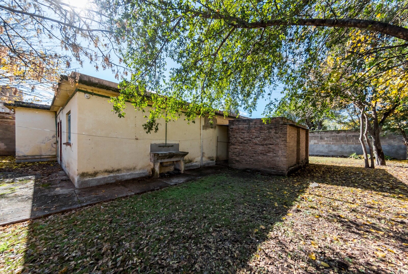 CASA A RECICLAR CON GRAN TERRENO EN ARGÜELLO – IDEAL INVERSIÓN - Imagen 10