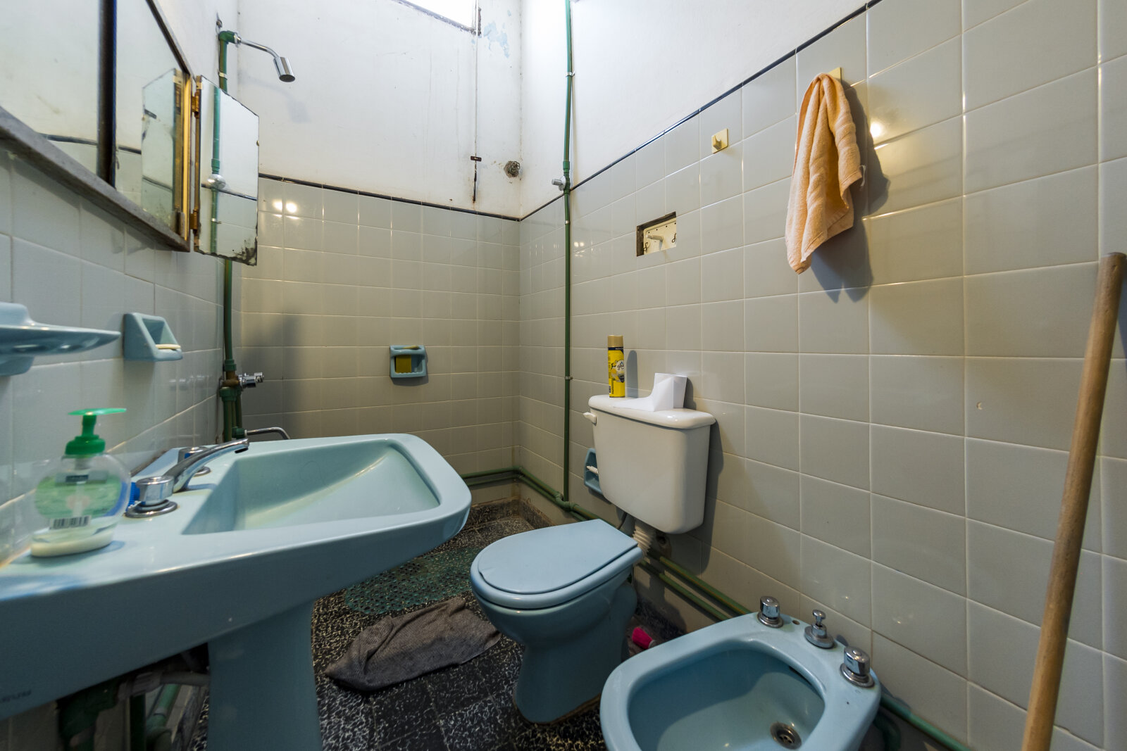 CASA A RECICLAR CON GRAN TERRENO EN ARGÜELLO – IDEAL INVERSIÓN - Imagen 20