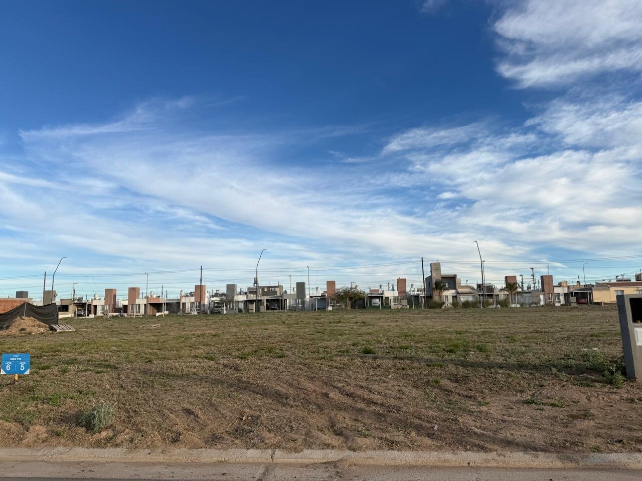 Lote en Cuestas de Manantiales (NO perimetral) - fondo norte Apto Duplex - Imagen 18