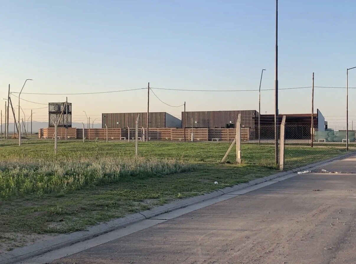 Lote en Cuestas de Manantiales (NO perimetral) - fondo norte Apto Duplex - Imagen 7