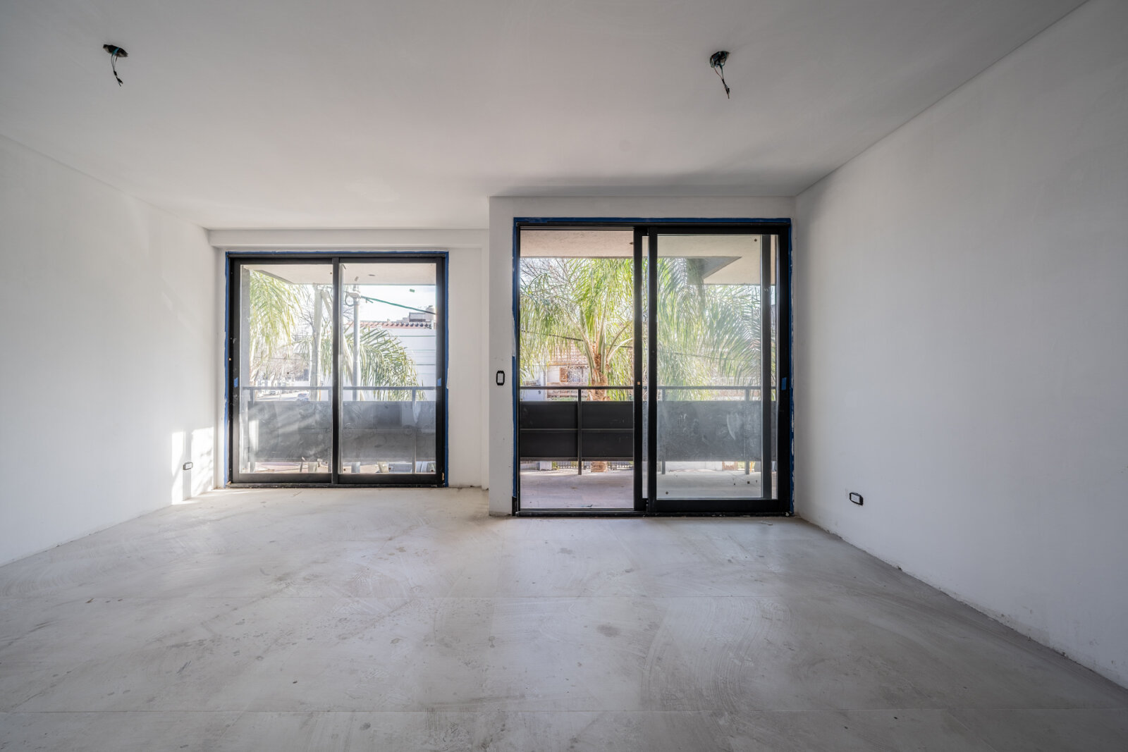 Venta. Depto 3 amb a Estrenar. Frente. Con balcón. Versalles - 3