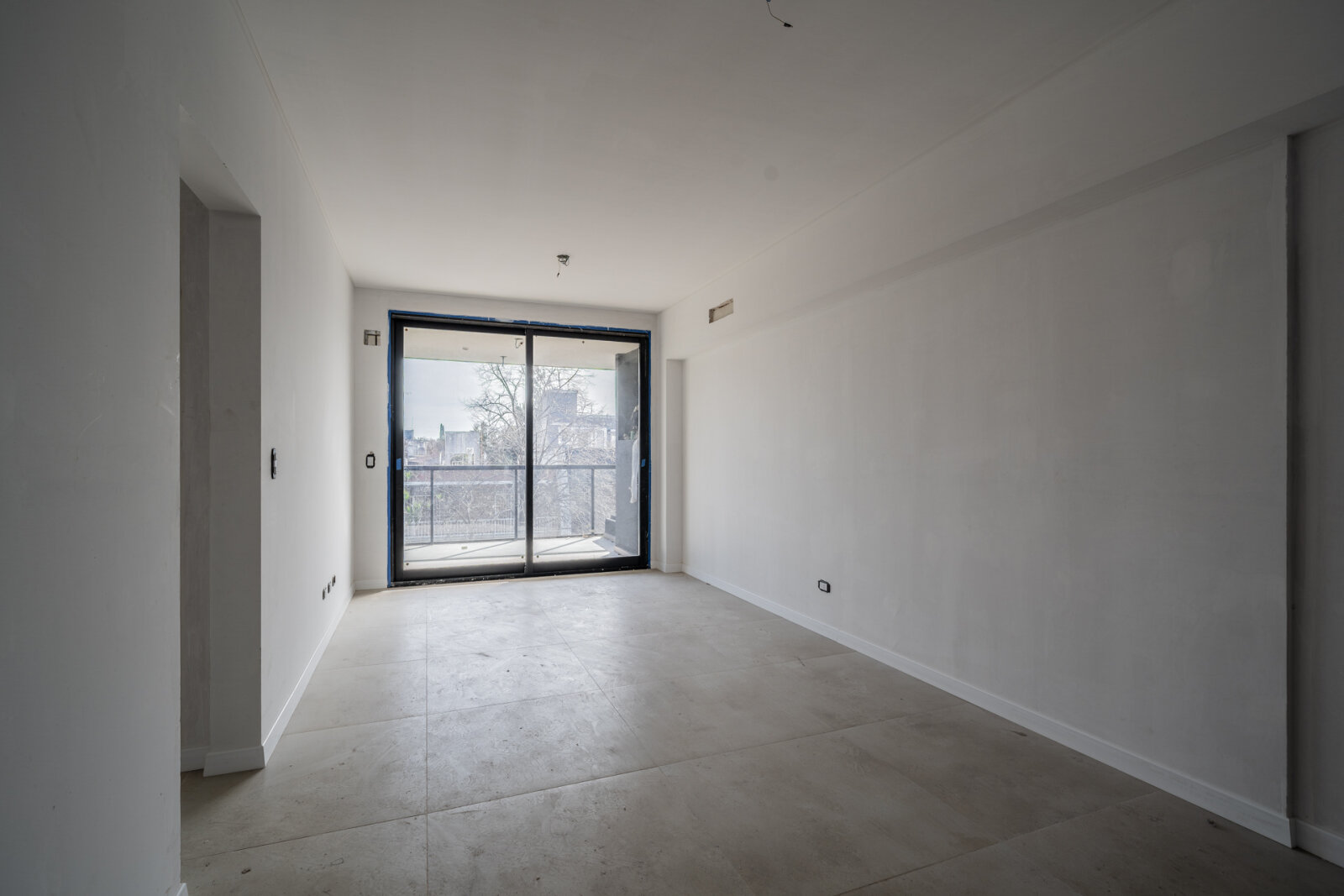 Venta. Depto 2 amb a Estrenar. Frente. Con balcón. Versalles - 9