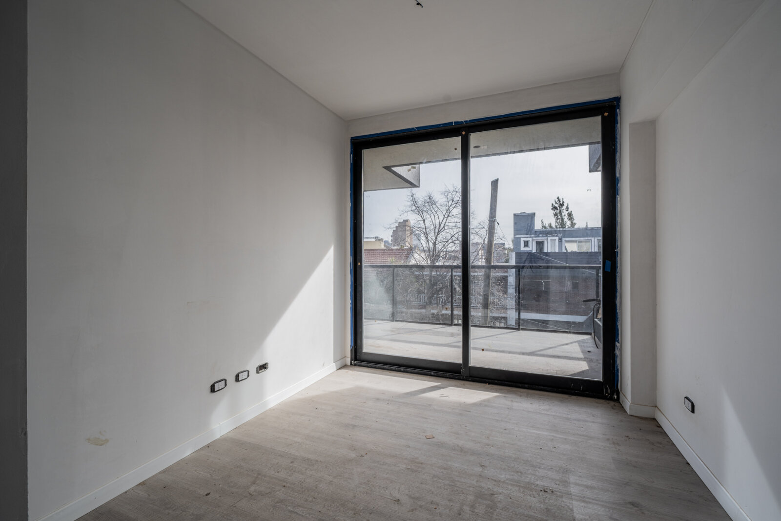 Venta. Depto 2 amb a Estrenar. Frente. Con balcón. Versalles - 18