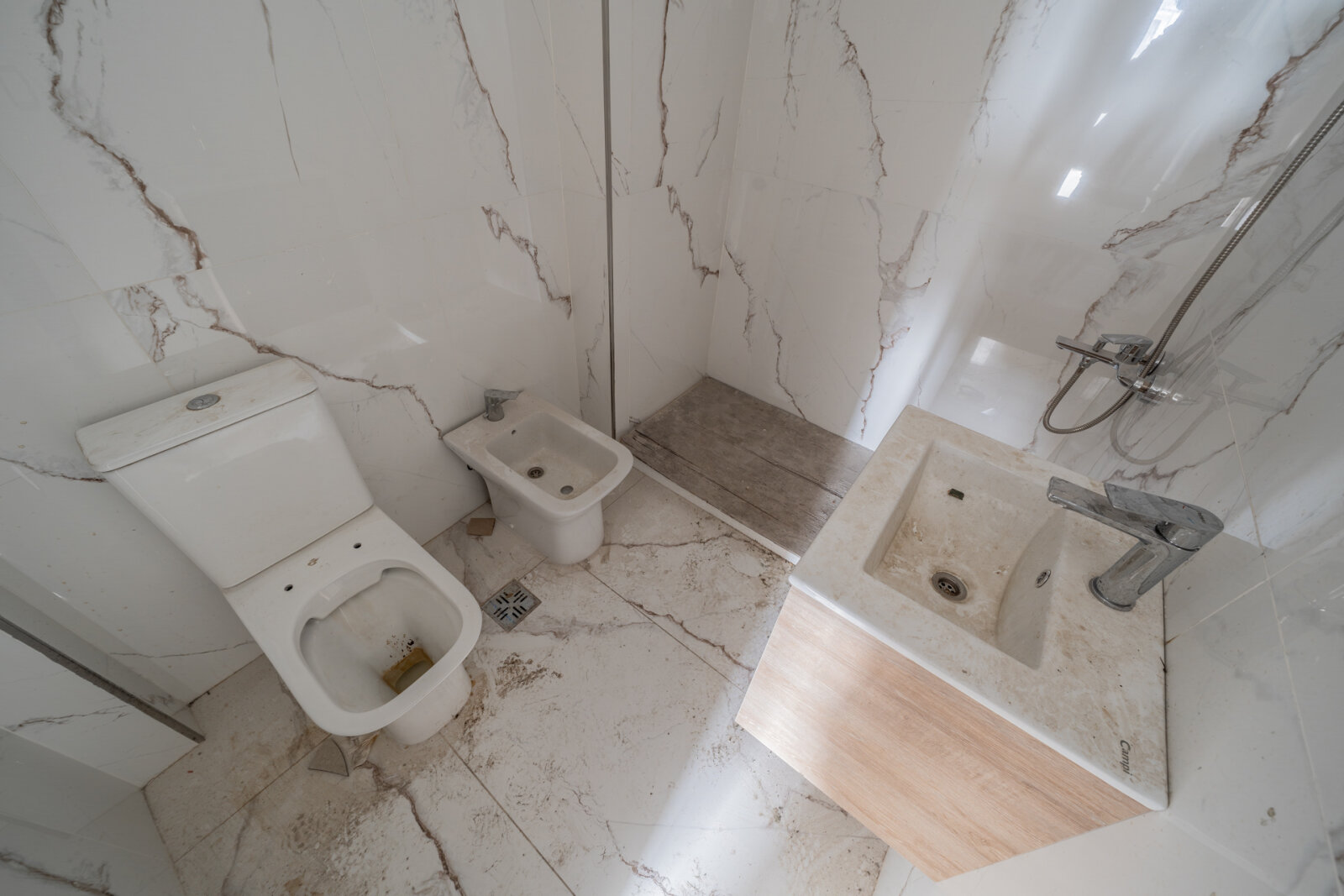 Venta. Depto 2 amb a Estrenar. Frente. Con balcón. Versalles - 21