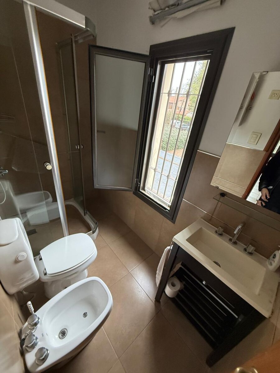 Casa en Alquiler Villa Belgrano,  IMPERDIBLE - Imagen 33