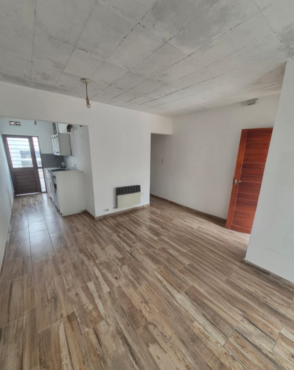 ALQUILER  SOLO USO COMERCIAL CARRARA HORIZONTE CORDOBA - Imagen 7