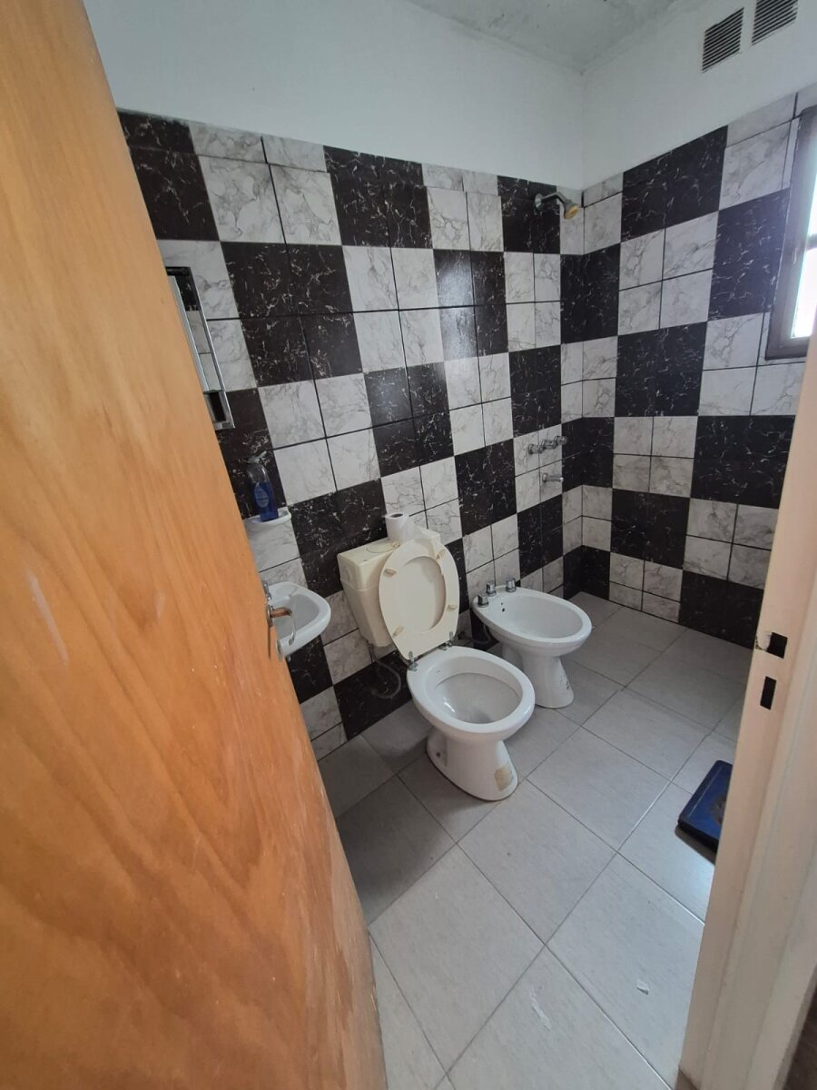 ALQUILER  SOLO USO COMERCIAL CARRARA HORIZONTE CORDOBA - Imagen 10