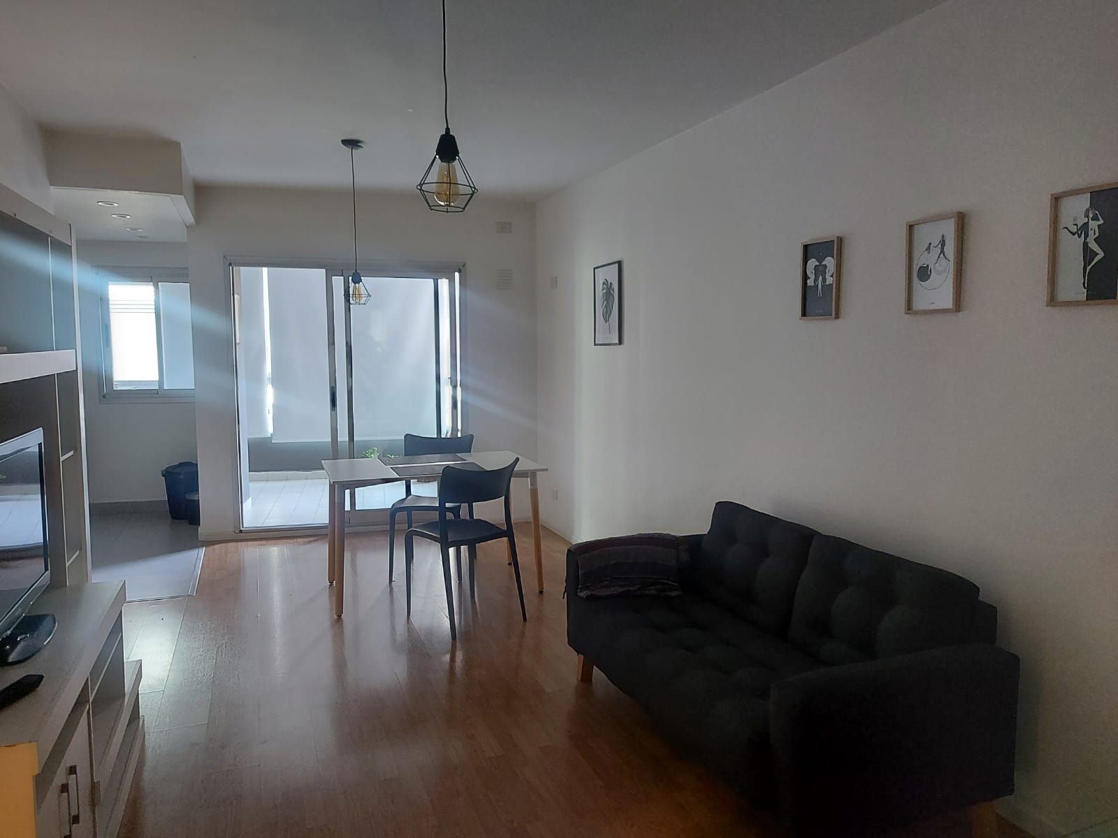 DEPTO 2 AMBIENTES , LAVADERO, PILETA al frente - 23