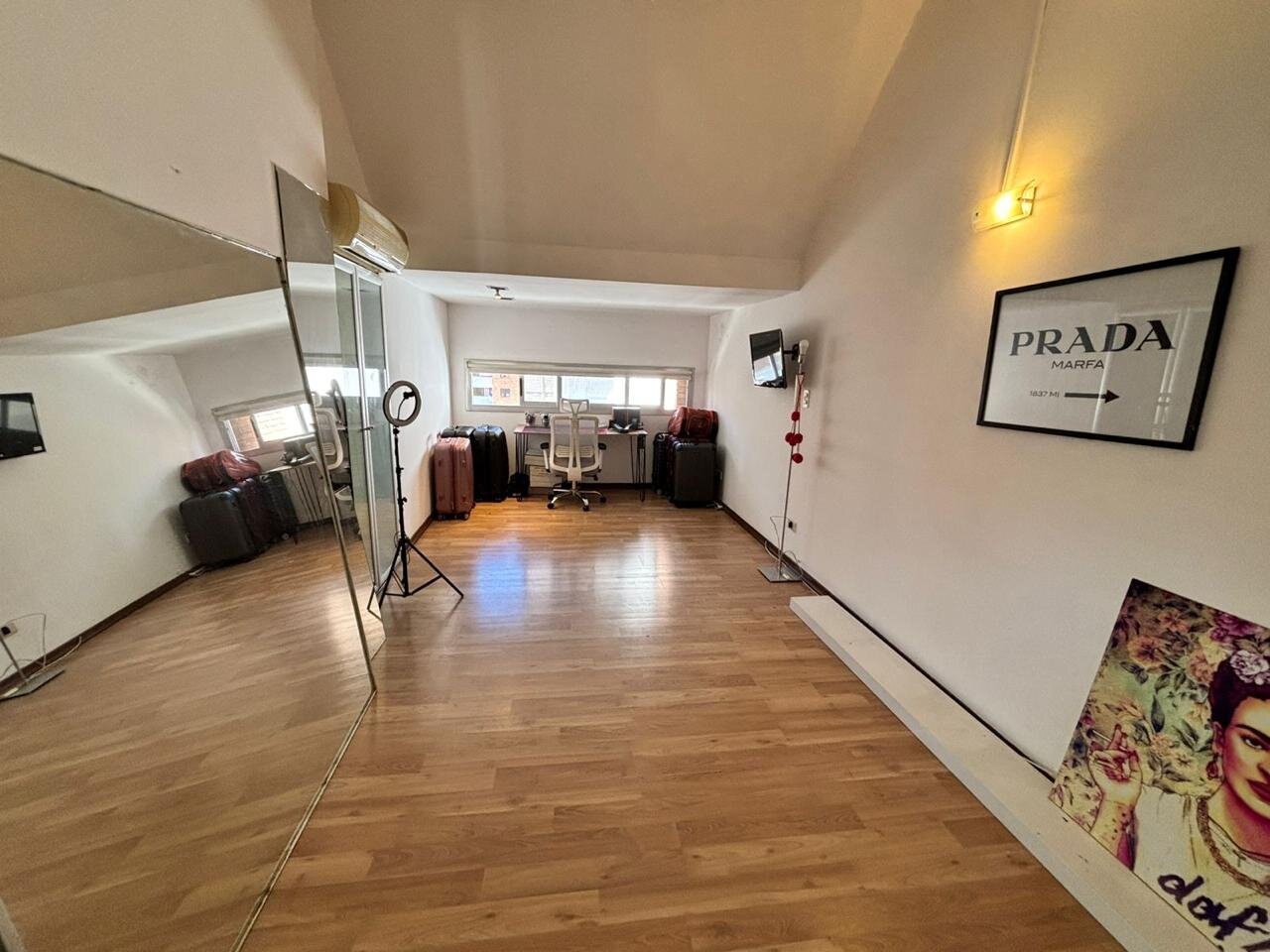 PISO ENTERO CON DOBLE ALTURA 3 DORM (2 EN SUITE) - 1 BALCON y 2 TERRAZAS CON ASADOR EN NUEVA CORDOBA - Imagen 10