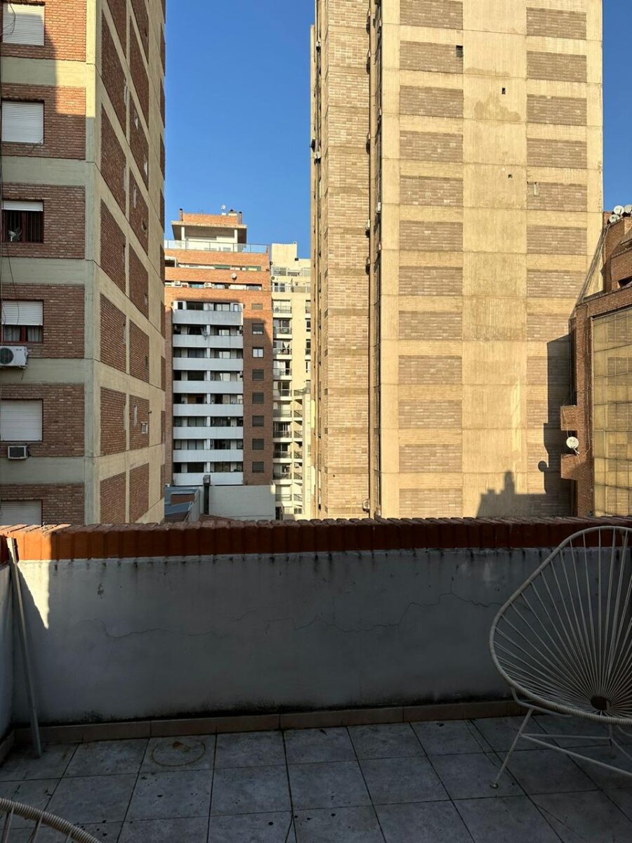 PISO ENTERO CON DOBLE ALTURA 3 DORM (2 EN SUITE) - 1 BALCON y 2 TERRAZAS CON ASADOR EN NUEVA CORDOBA - Imagen 13