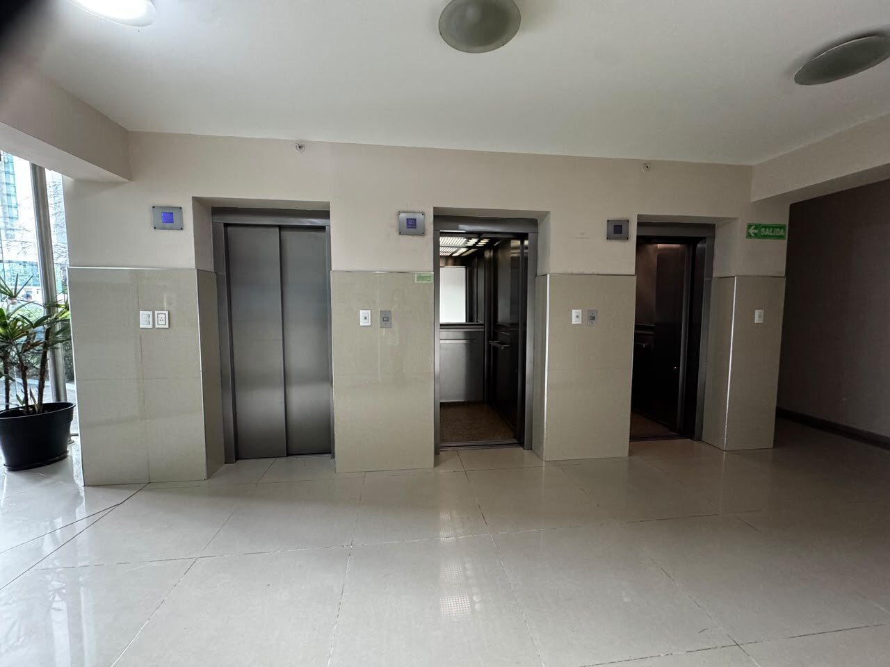 OPORTUNIDAD DEPARTAMENTO 3 DORMITORIOS EN ALTOS DE VILLA SOL - Imagen 32