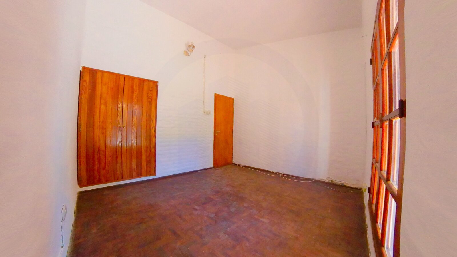 CASA DE 2 DORMIITORIOS CON GRAN PATIO B° SILVANO FUNES - Imagen 9