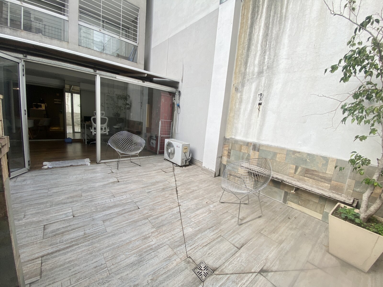 2 ambientes con patio en venta, Colegiales! - 13
