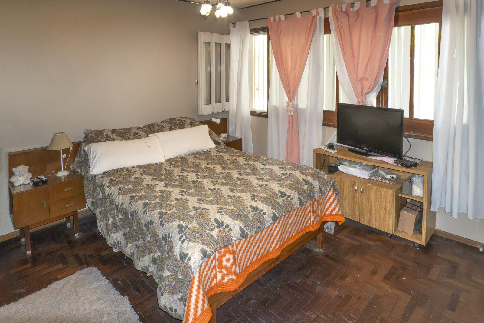 VENTA. Casa en centro de Baigorria. - 24