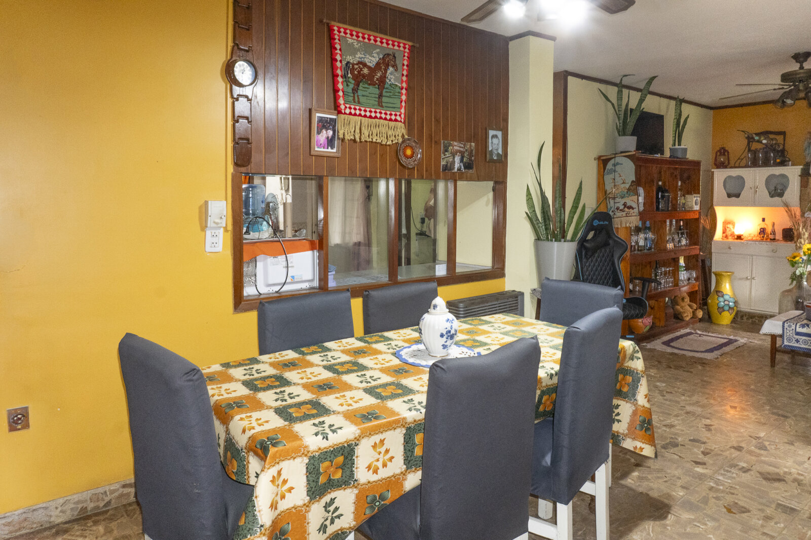 VENTA. Casa en centro de Baigorria. - 10