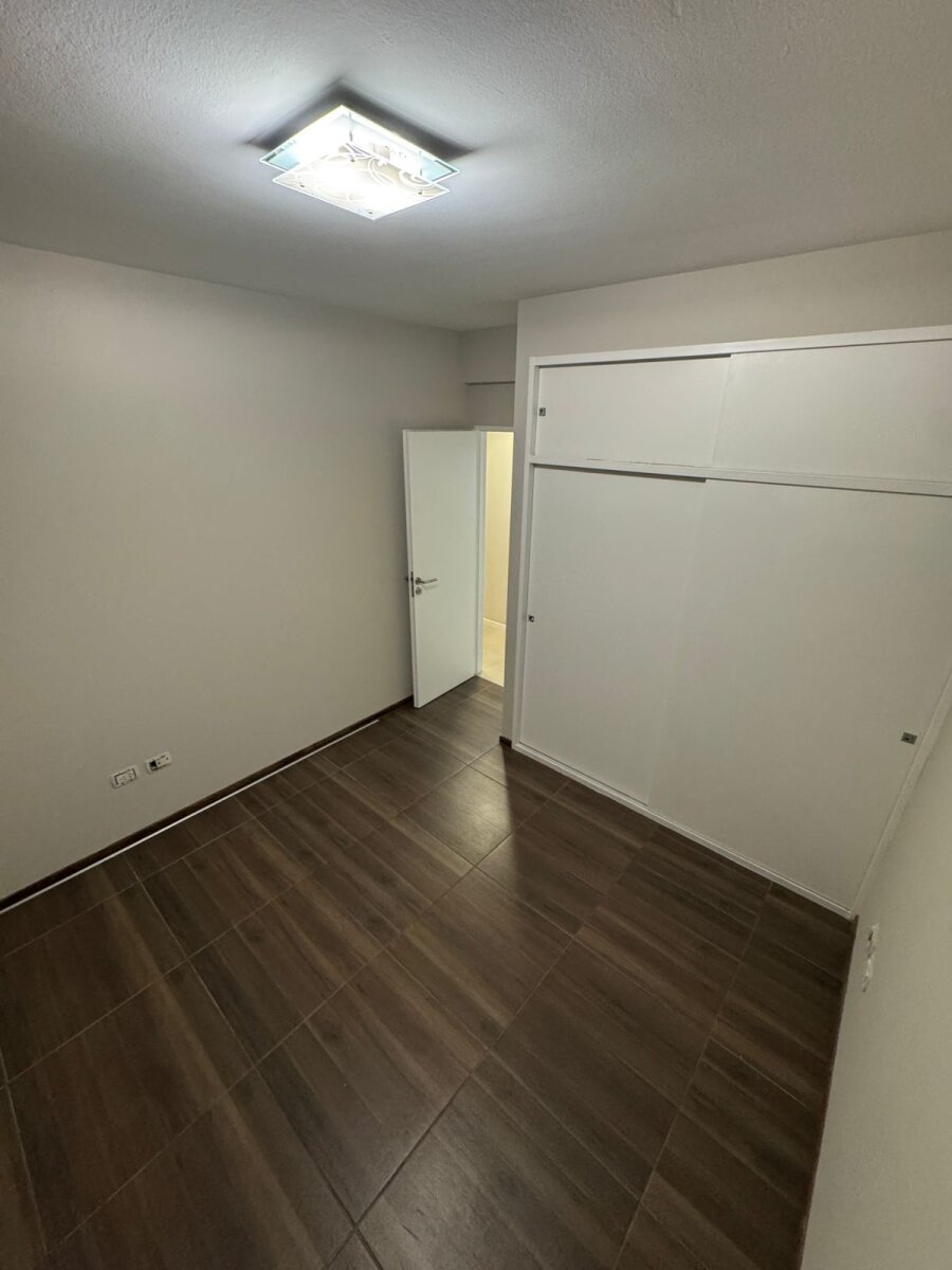 VENTA DEPARTAMENTO EN MORON - 18