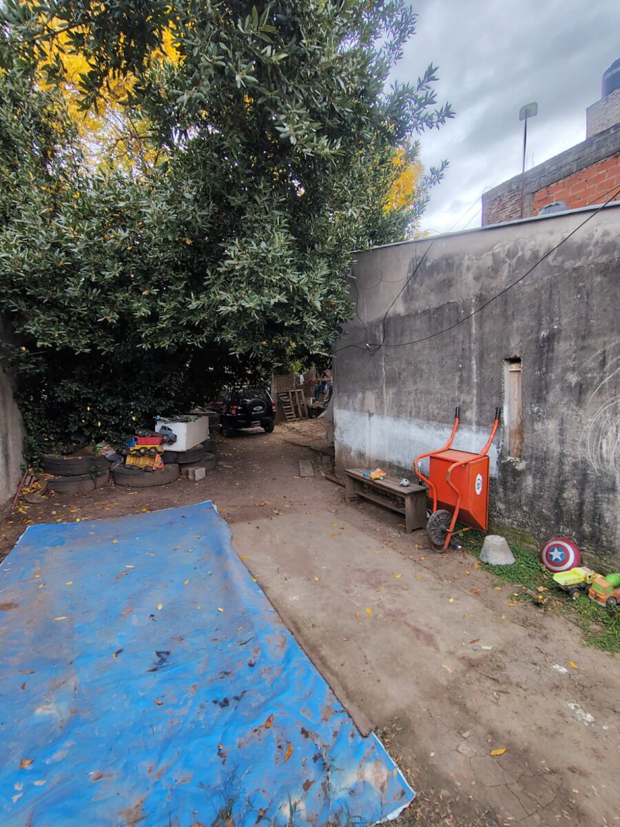 CASA LOTE PROPIO SOBRE LOTE DE 300m2 - 4