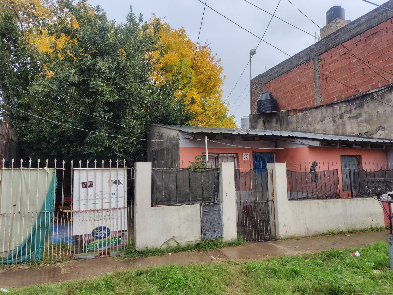 CASA LOTE PROPIO SOBRE LOTE DE 300m2 - 2