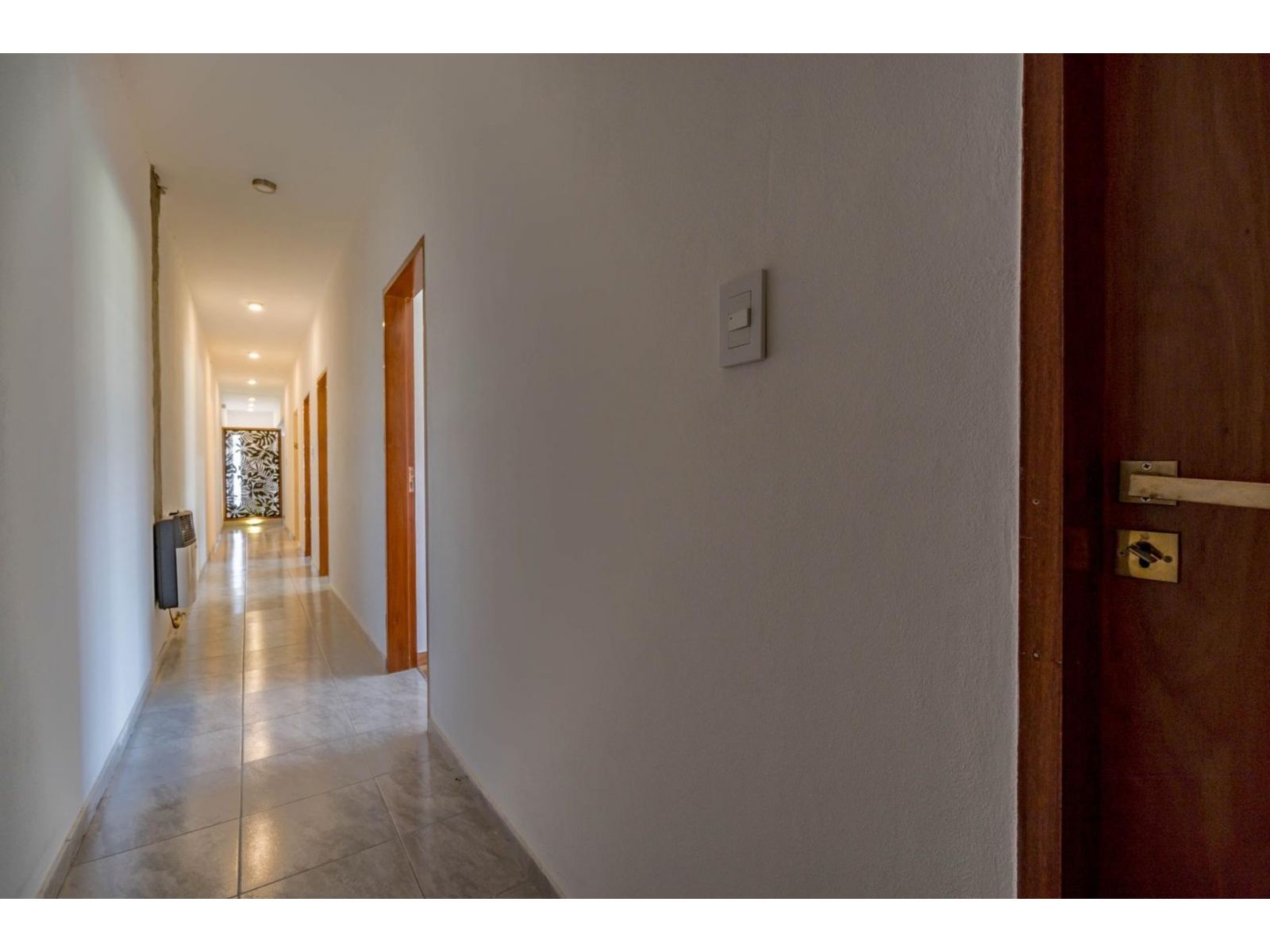 ARROYO SECO - IMPECABLE !!! Rioja N° 1033 Bis -- $ 1.050.000. - 22