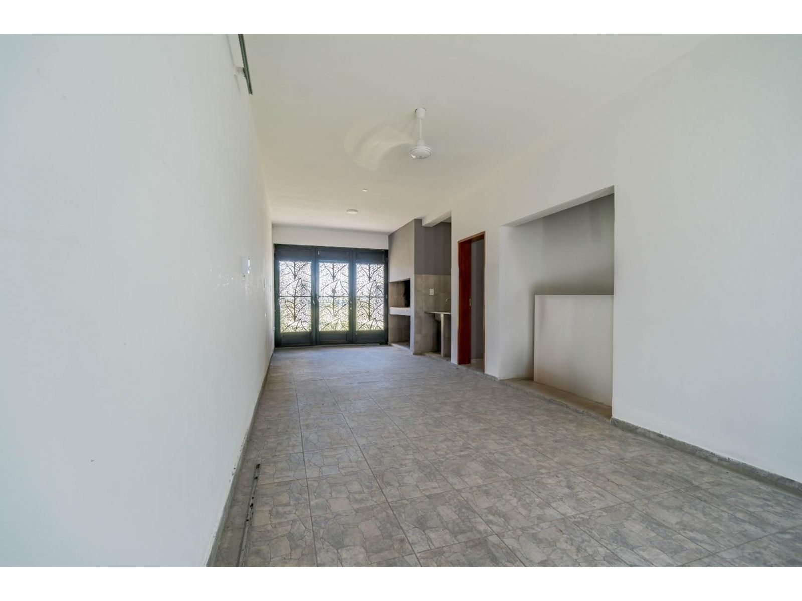 ARROYO SECO - IMPECABLE !!! Rioja N° 1033 Bis -- $ 1.050.000. - 21