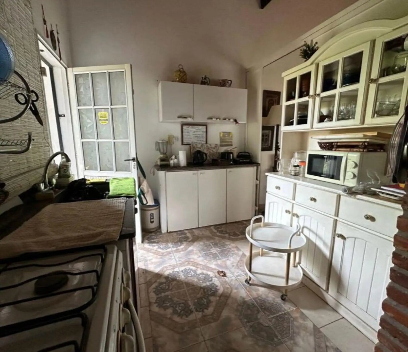 Casa en venta !!! en calle Gral. Paz - 6