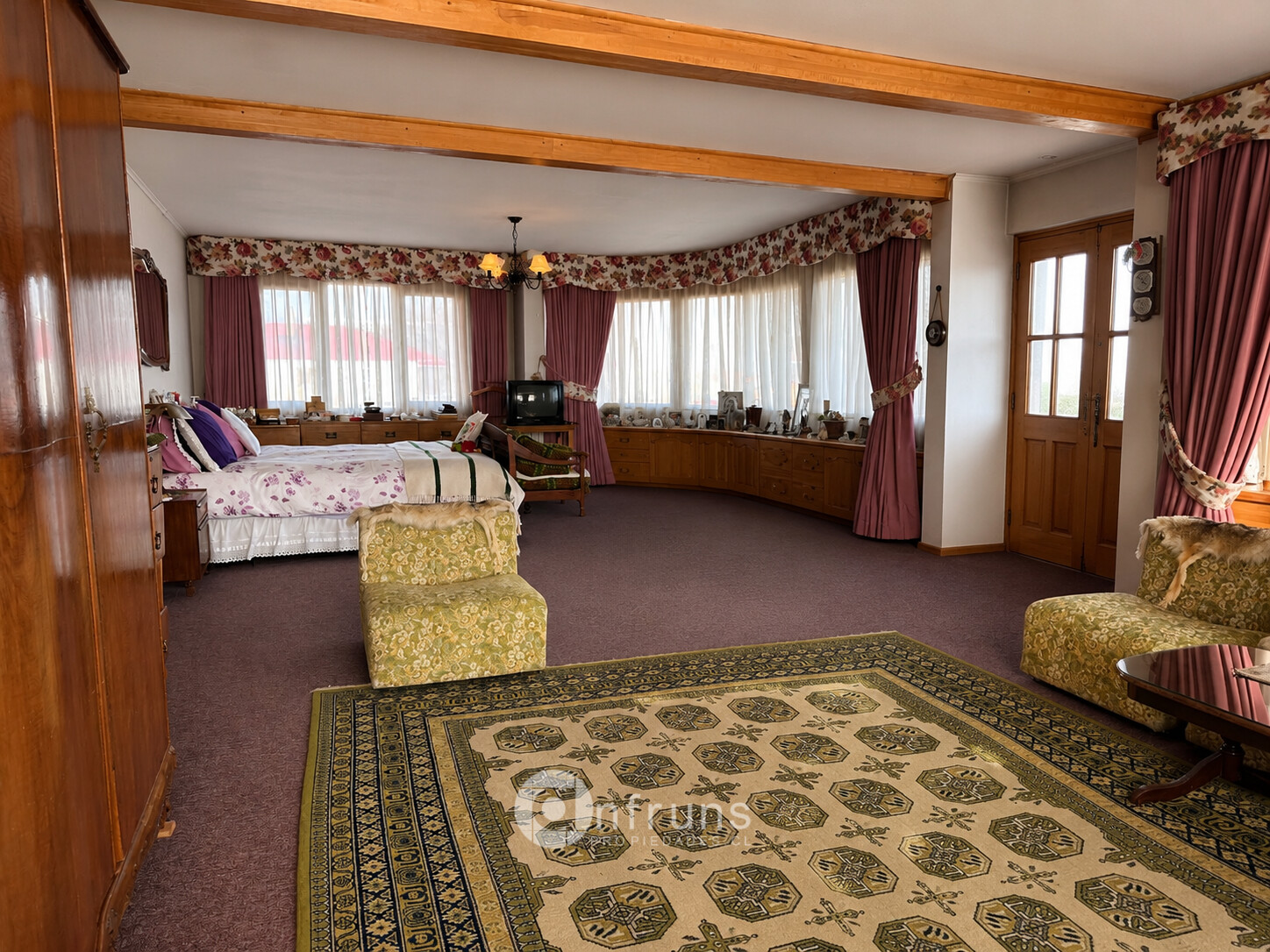 Lodge en Venta en Coyhaique | 4 Dormitorios | 5 Baños | 428 m² | UF 28.300 - 6