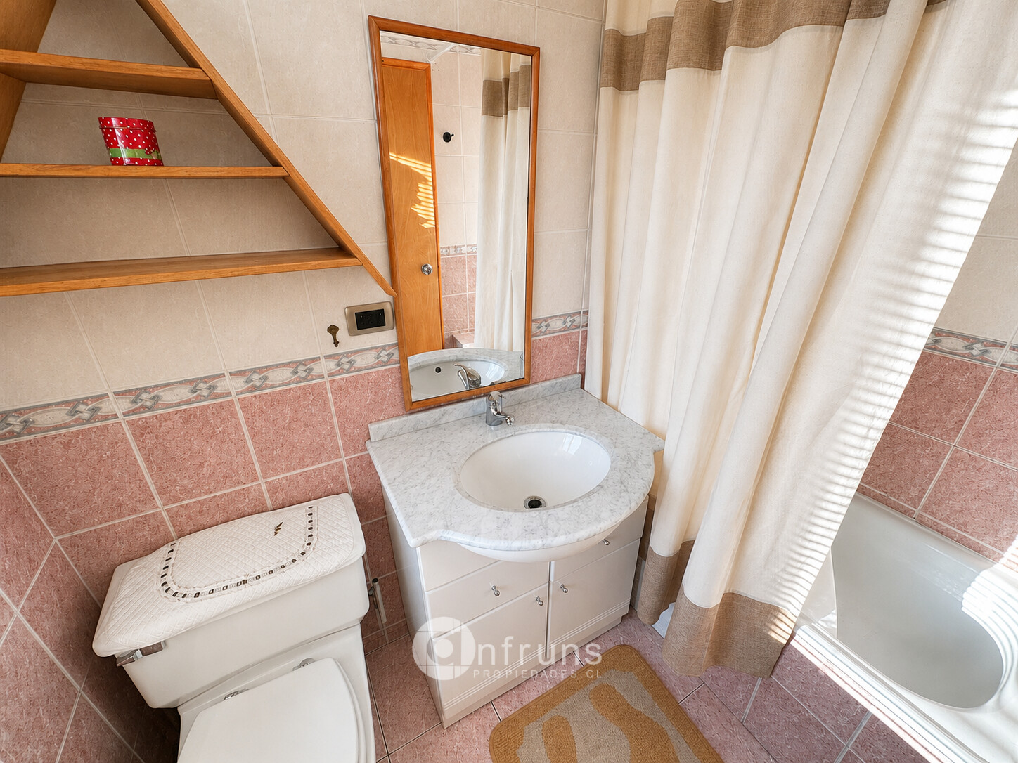 Lodge en Venta en Coyhaique | 4 Dormitorios | 5 Baños | 428 m² | UF 28.300 - 14