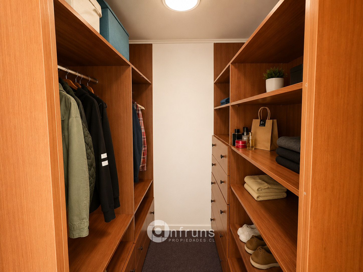 Lodge en Venta en Coyhaique | 4 Dormitorios | 5 Baños | 428 m² | UF 28.300 - 20
