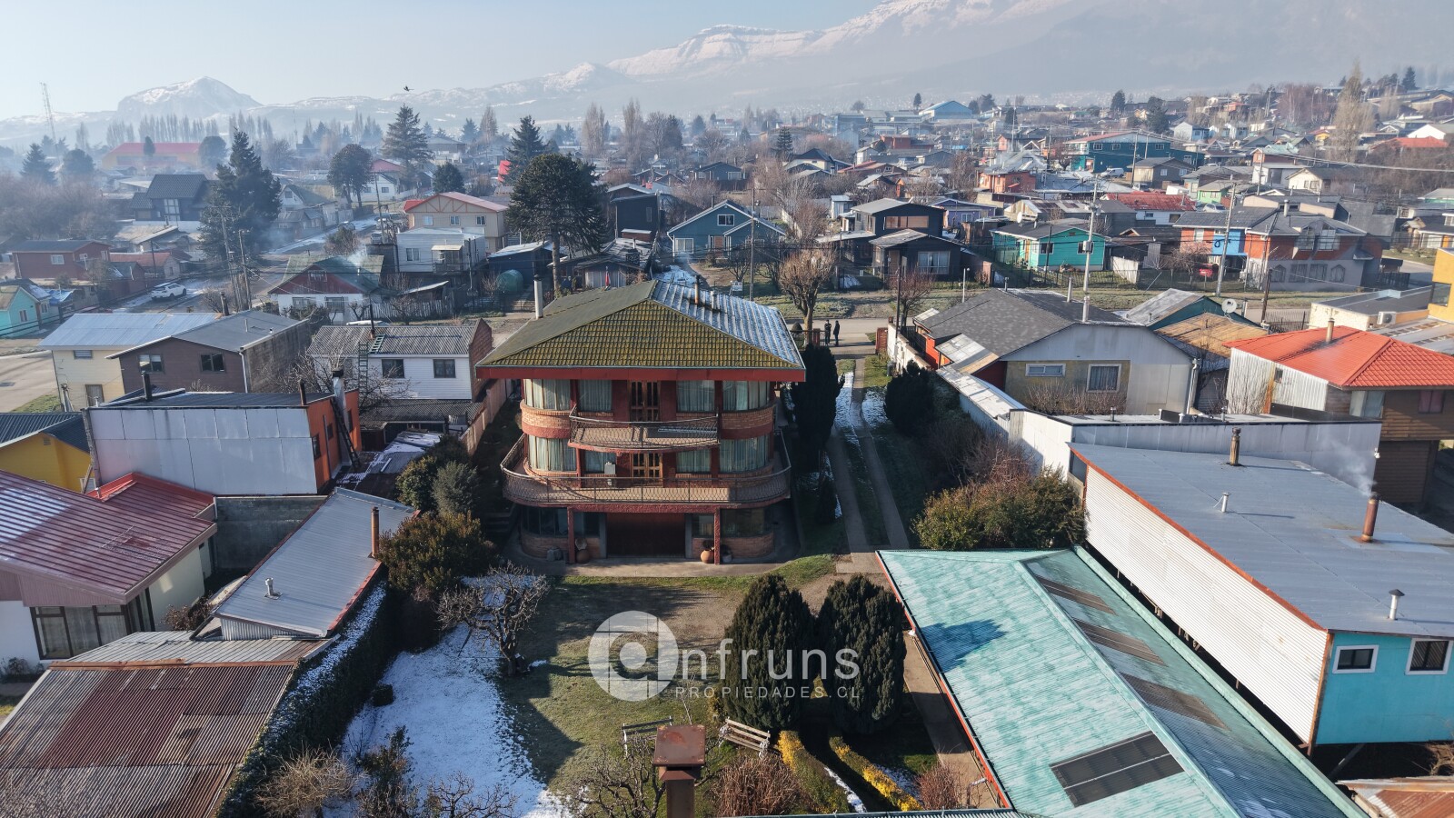 Lodge en Venta en Coyhaique | 4 Dormitorios | 5 Baños | 428 m² | UF 28.300 - 3