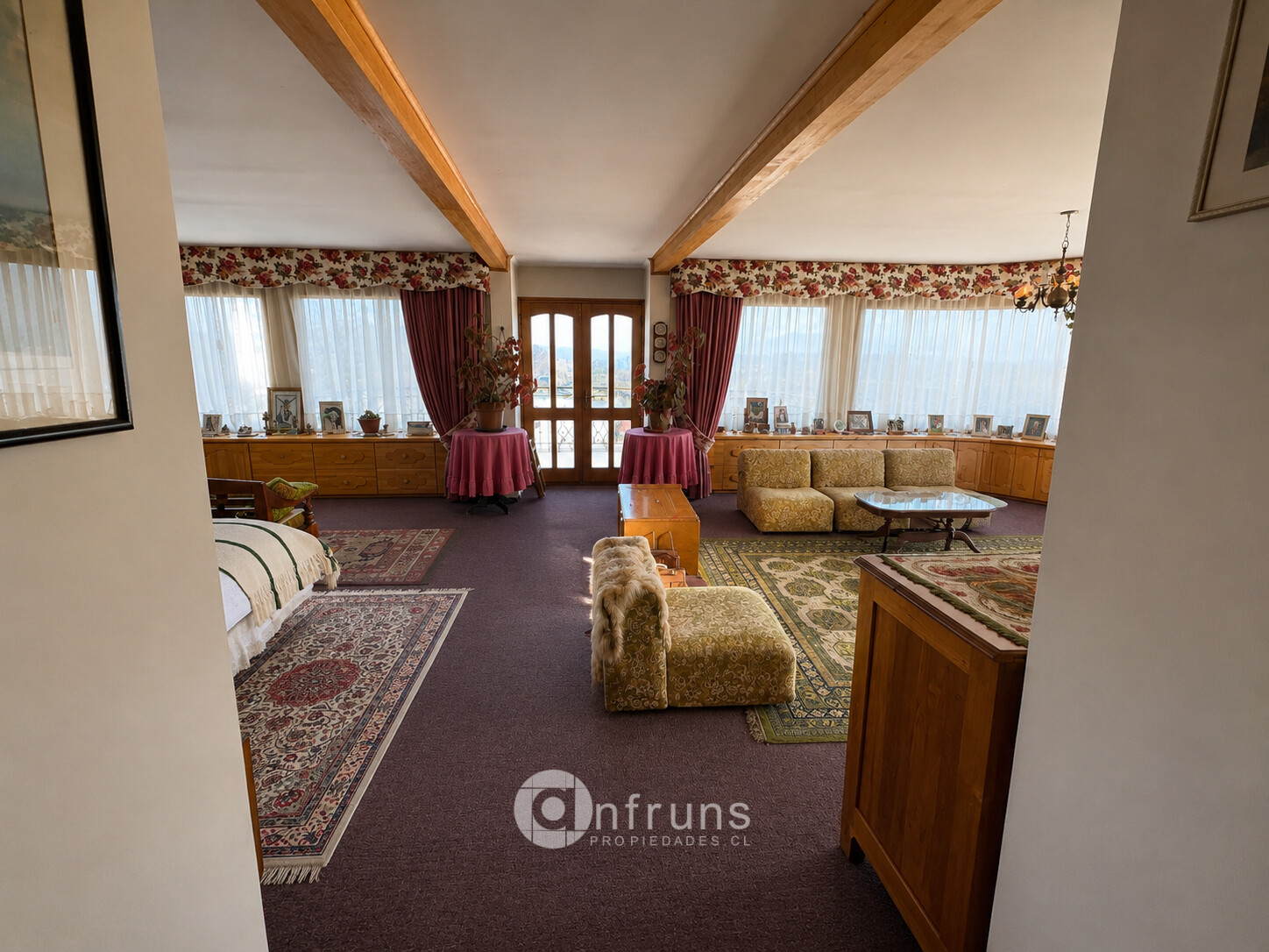 Lodge en Venta en Coyhaique | 4 Dormitorios | 5 Baños | 428 m² | UF 28.300 - 5