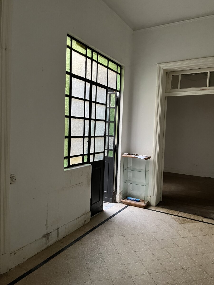 ENTRE RÍOS Y CÓRDOBA CASA AMPLIA DE PASILLO 3 DORMITORIOS — foto 2