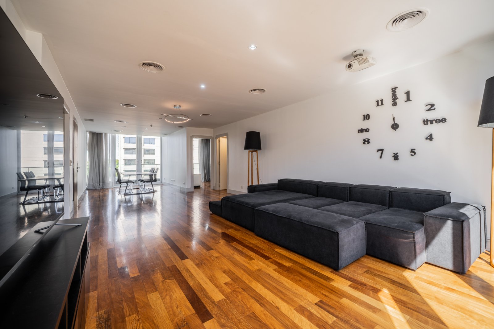 Venta Dto 4 Amb, oportunidad. Cochera Baulera Full Amenities Faena District - Molinos Building - 23