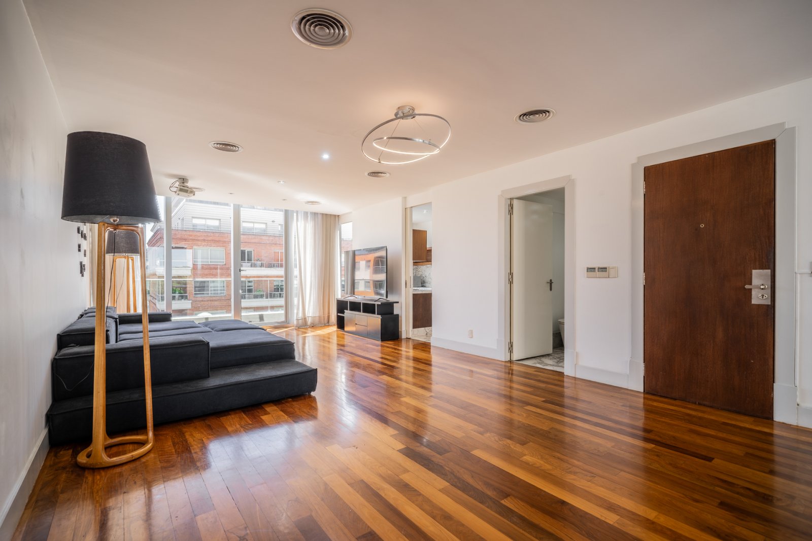Venta Dto 4 Amb, oportunidad. Cochera Baulera Full Amenities Faena District - Molinos Building - 1
