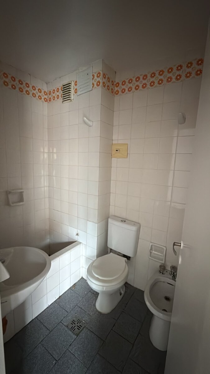 ¡Hermoso monoambiente en alquiler ! - Imagen 5