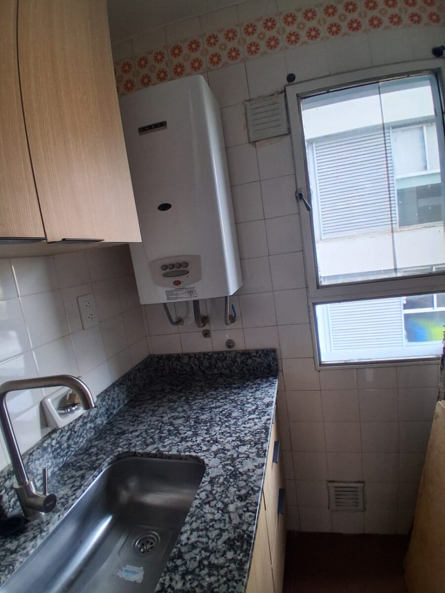 ¡Hermoso monoambiente en alquiler ! - Imagen 3