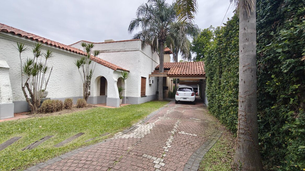 Maza 1300 - Casa de 3 dormitorios con Jardín - 1