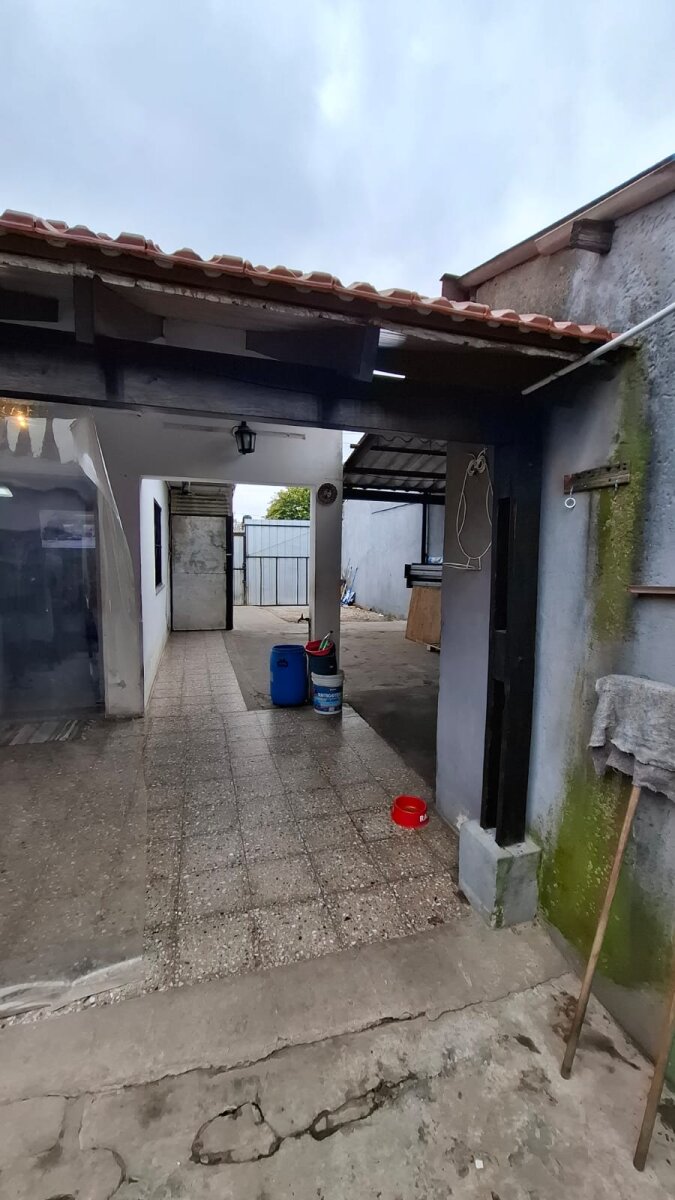 Eva Perón 399 - Casa de 2 dormitorios con Local y Deposito - 19