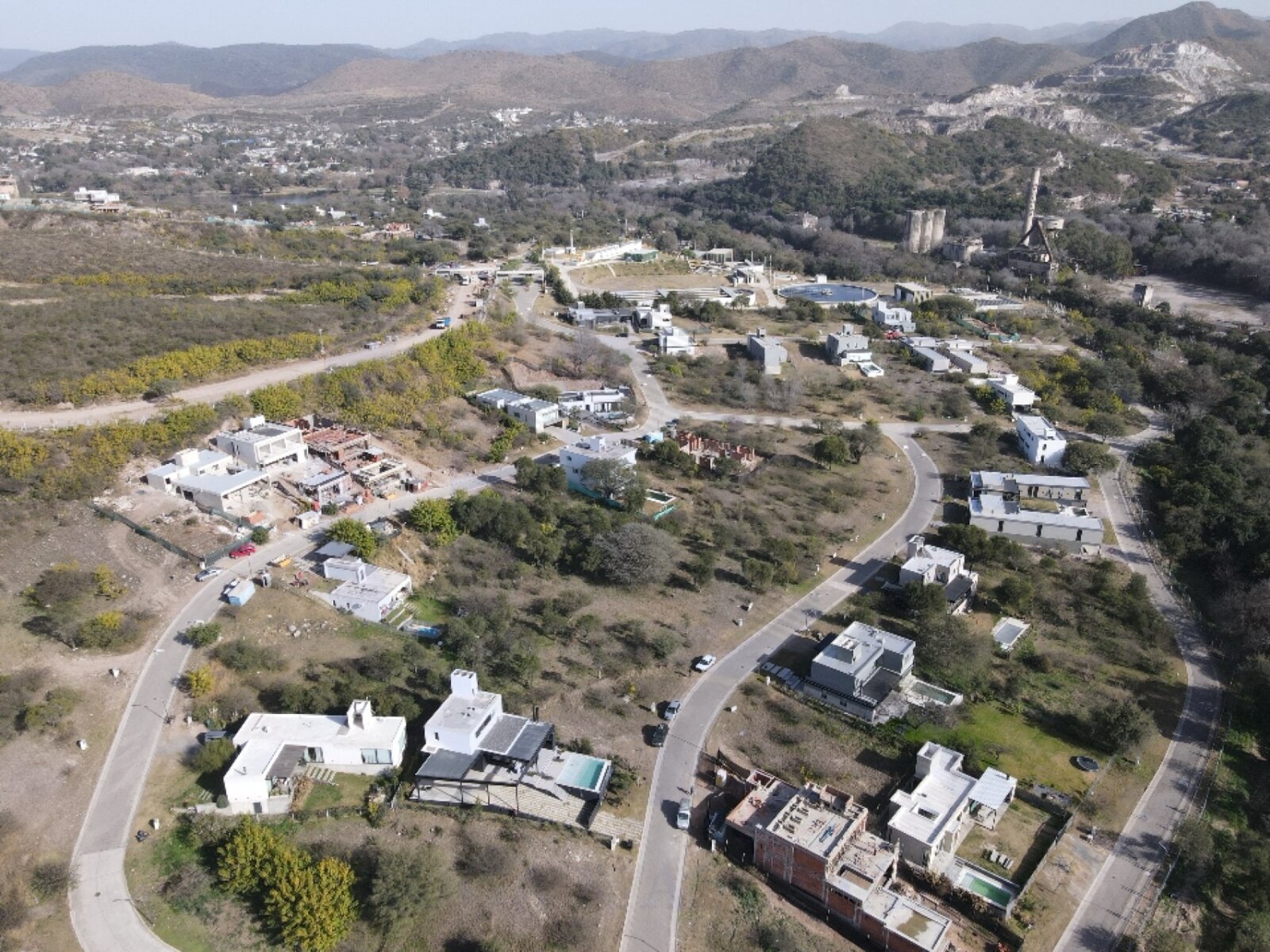 SE VENDE LOTE DE 830m EN COLINAS DE LA DESEADA - Imagen 14