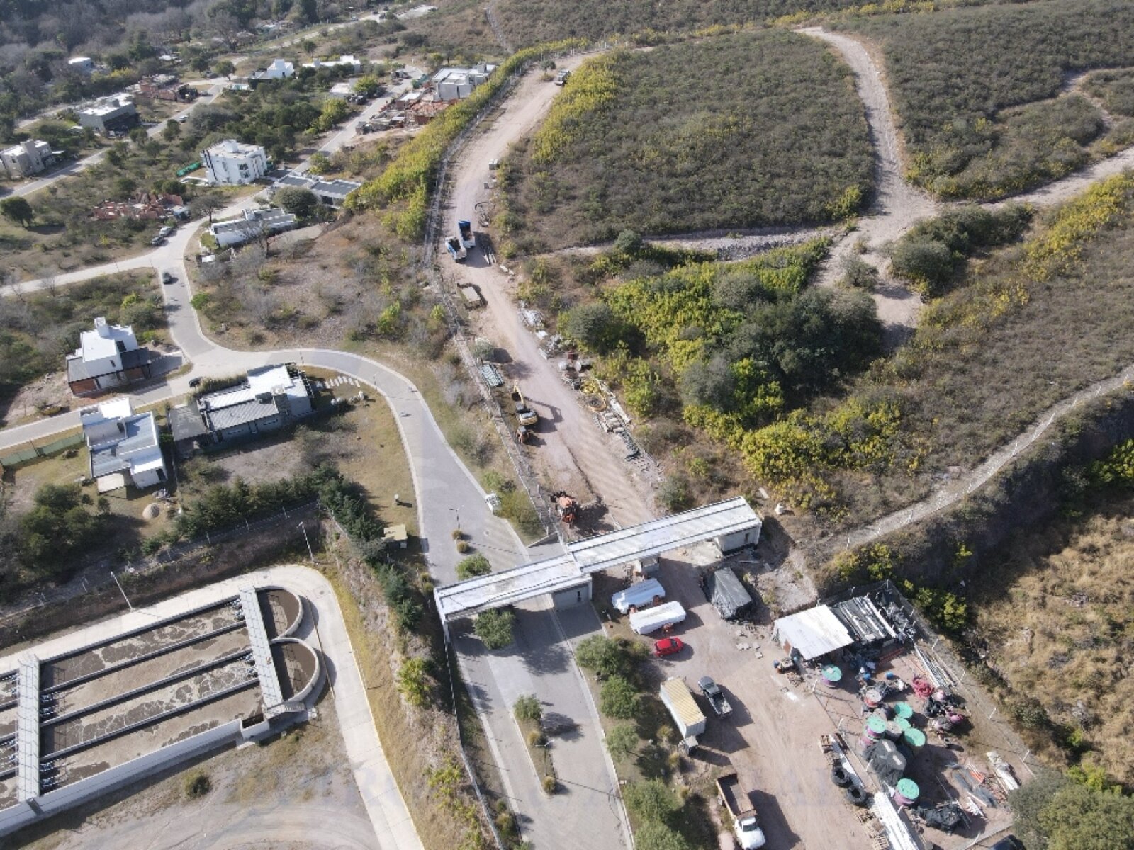 SE VENDE LOTE DE 830m EN COLINAS DE LA DESEADA - Imagen 13