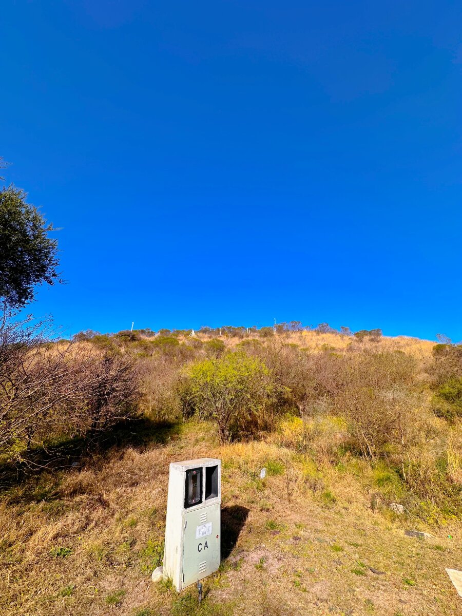 SE VENDE LOTE DE 830m EN COLINAS DE LA DESEADA - Imagen 3
