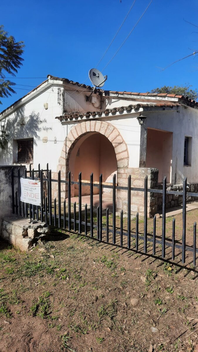 VENDO INMUEBLE EN UNQUILLO EXCELENTE UBICACION