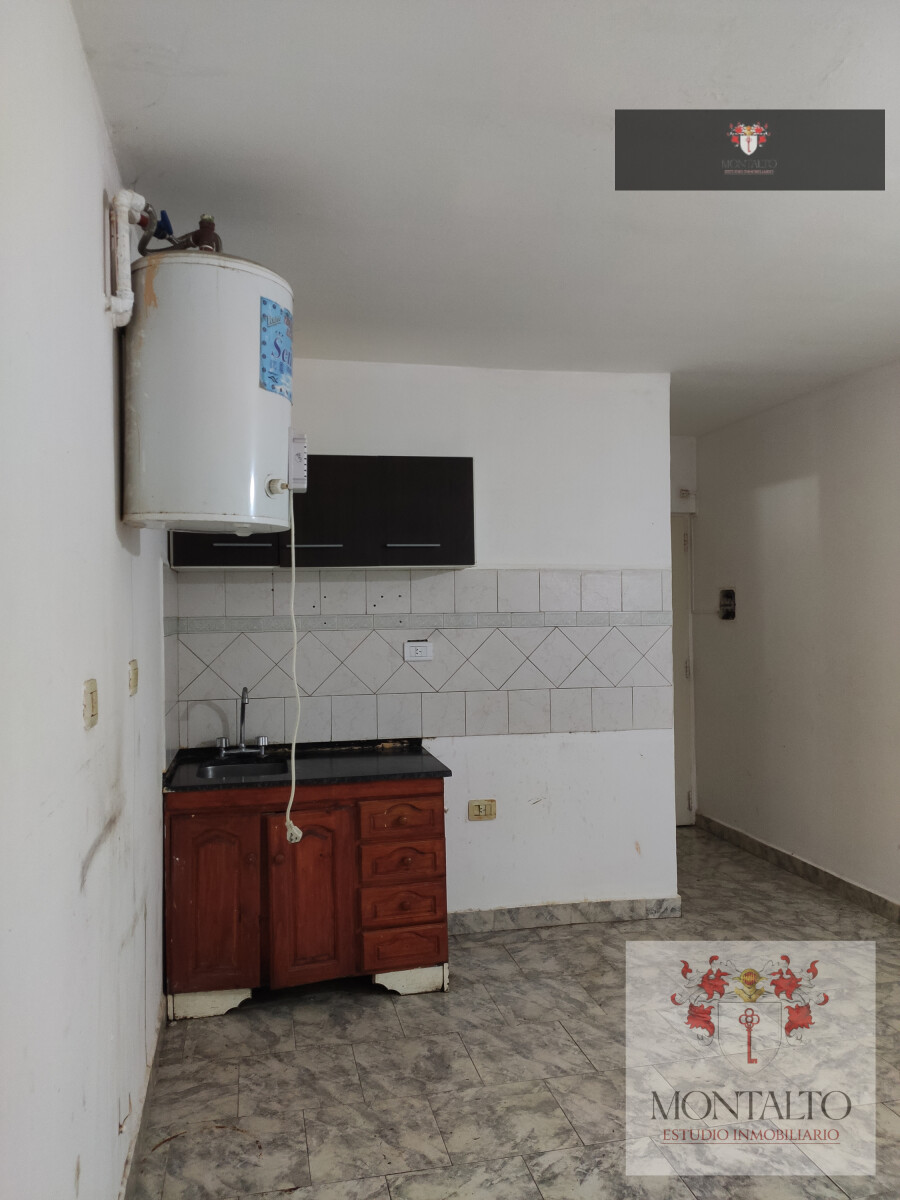 Monoambiente en 1 Piso - 11