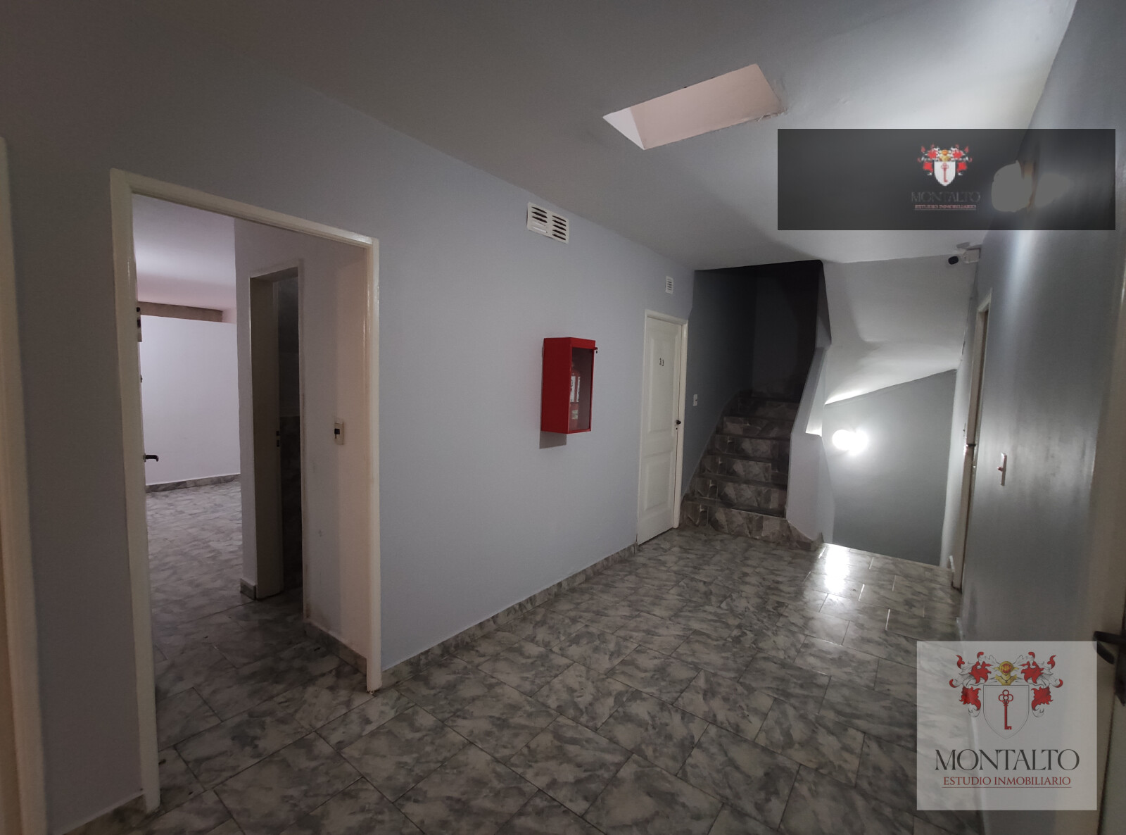 Monoambiente en 1 Piso - 14