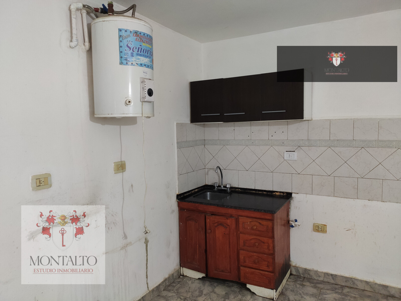 Monoambiente en 1 Piso - 1