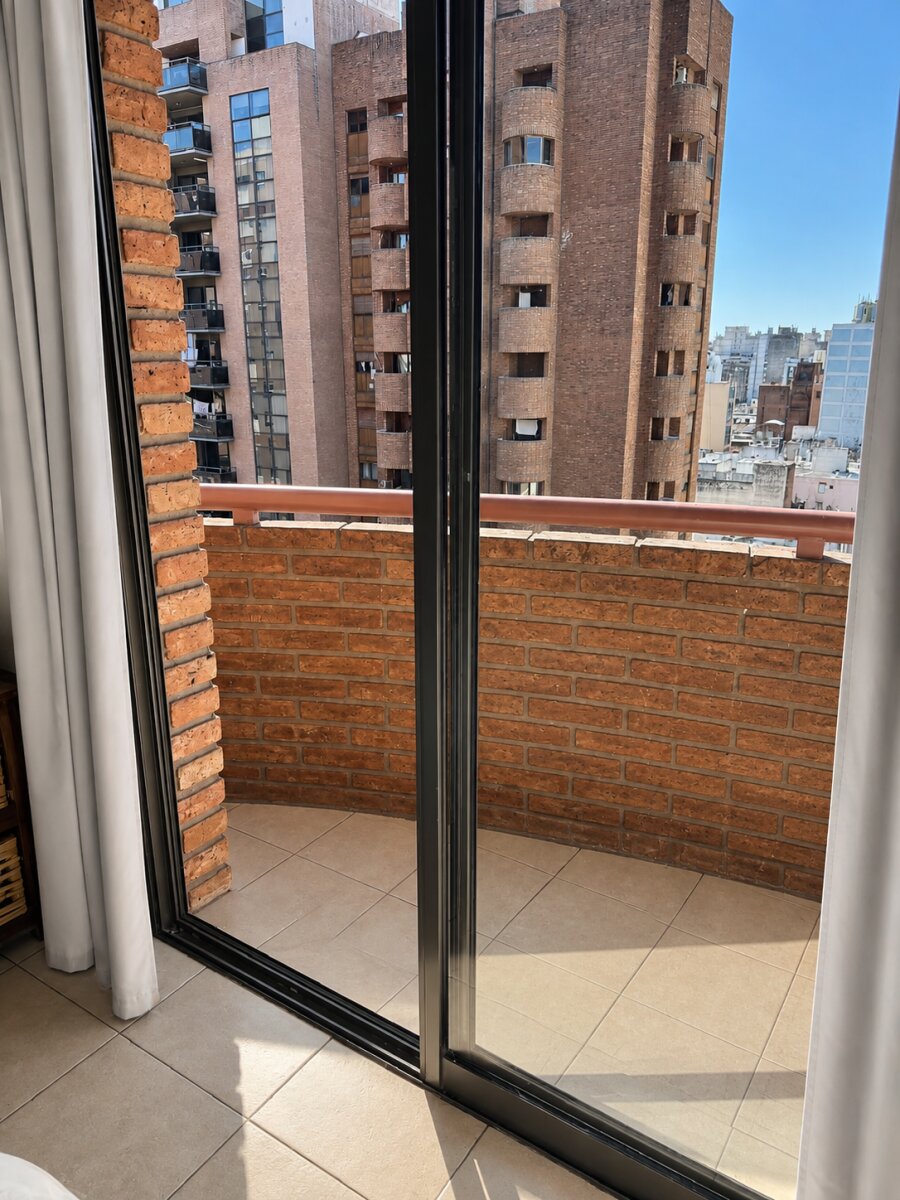 Balcon - Depto 1 dormitorio LUMINOSO en ALQUILER  !!! - Imagen 22