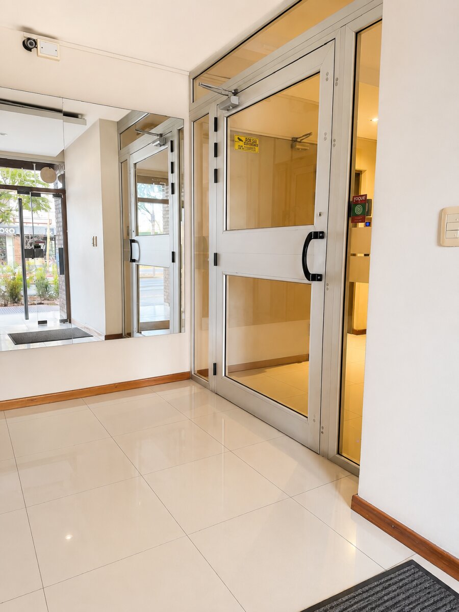 Balcon - Depto 1 dormitorio LUMINOSO en ALQUILER  !!! - Imagen 27