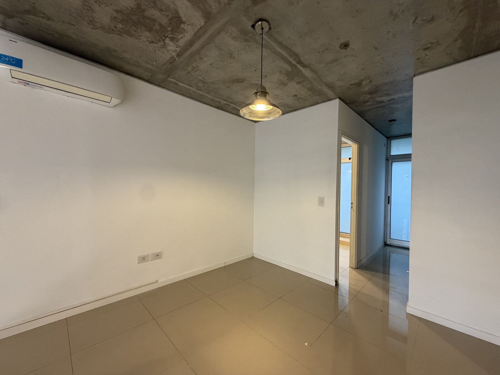 Departamento de 1 dormitorio tipo loft en Alquiler - Fisherton - 10